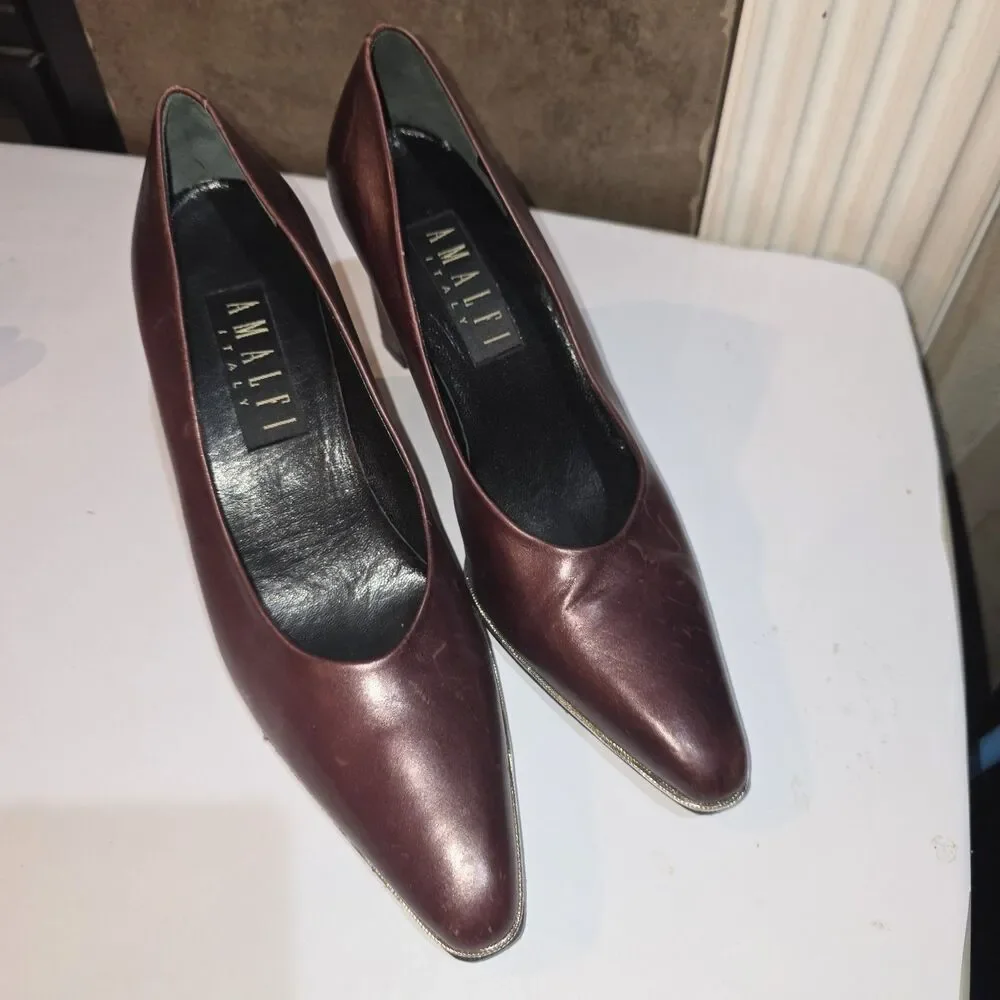 AMALFI ITALIAN Sz 9 Maroon Leather Vintage Distressed Slip On Pump Heels Italy